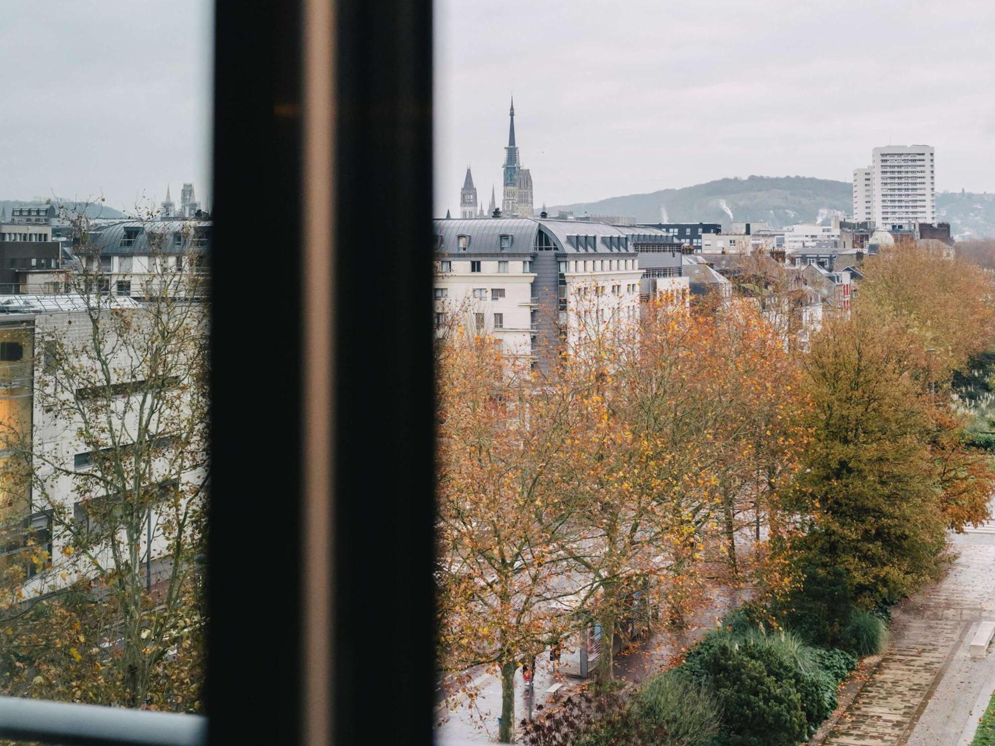 Ibis Rouen Centre Rive Droite Pasteur Hotell Eksteriør bilde