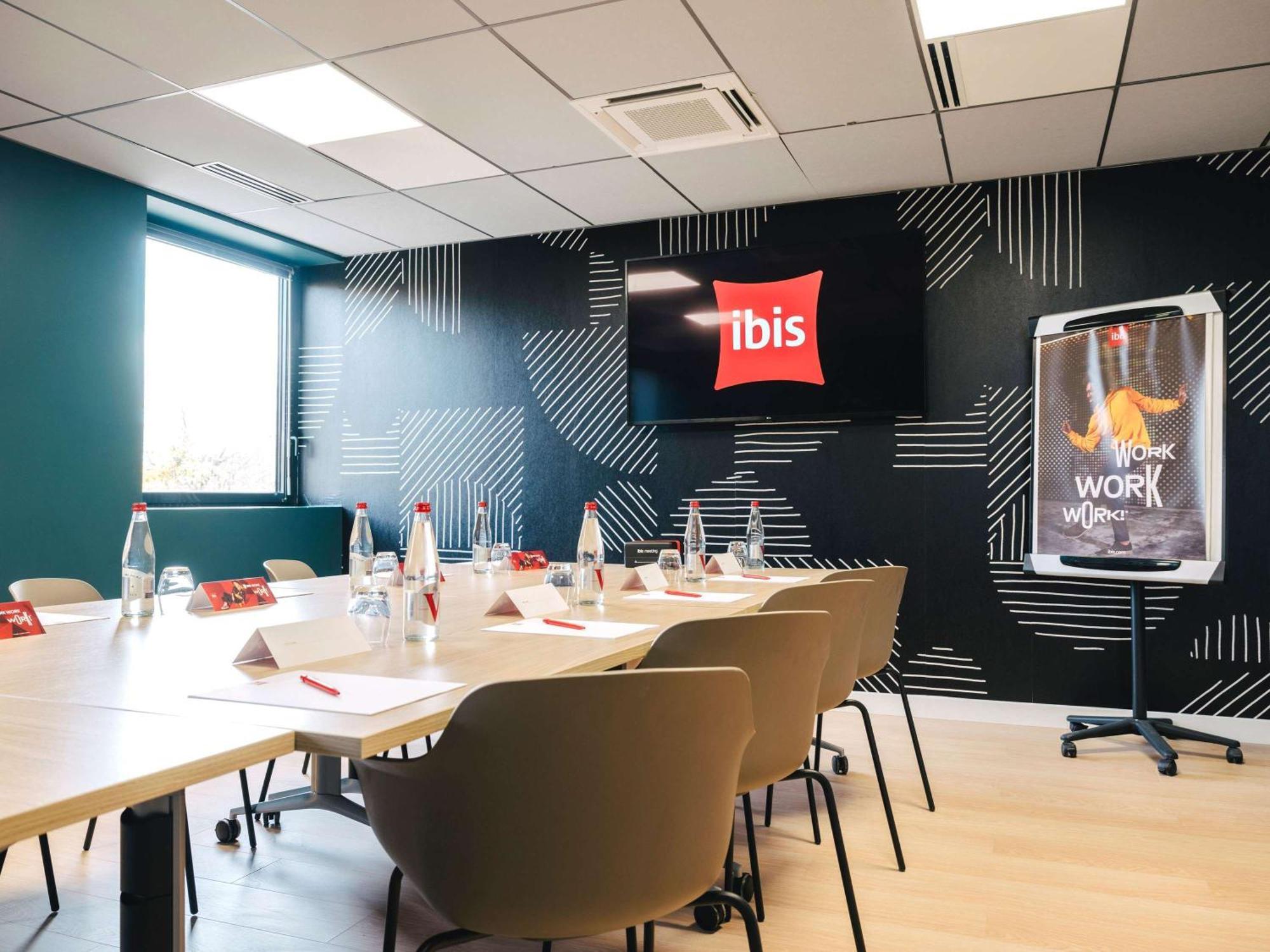 Ibis Rouen Centre Rive Droite Pasteur Hotell Eksteriør bilde